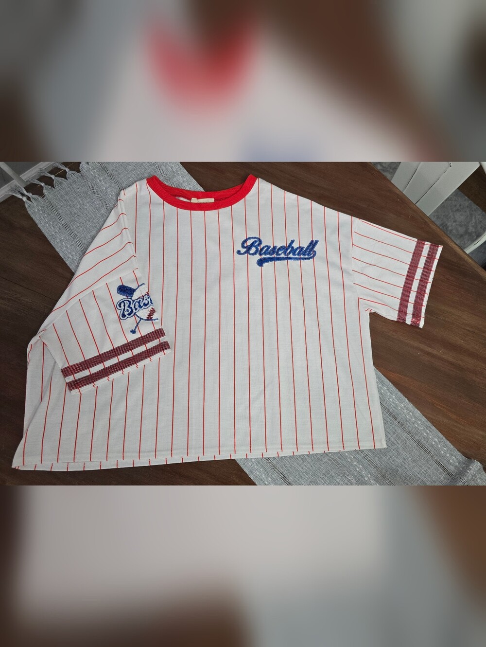 Fantastic Fawn White and Red Striped 'Baseball' Jersey Top, Small